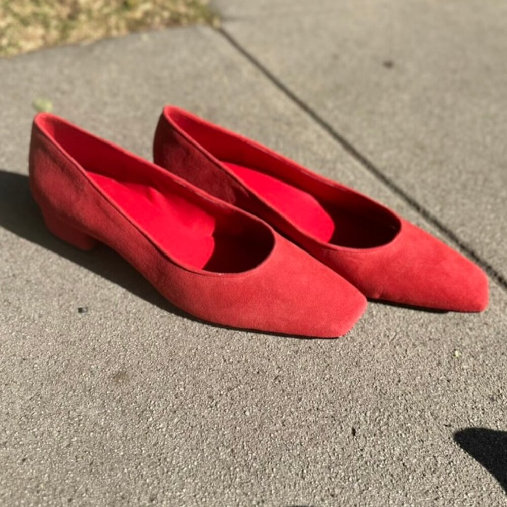 Everlane The Ballet Pump   10.5  Classic Red Suede